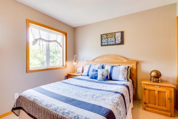 Beach Whale image 13